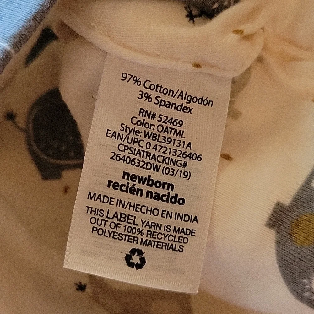2 Baby Hats